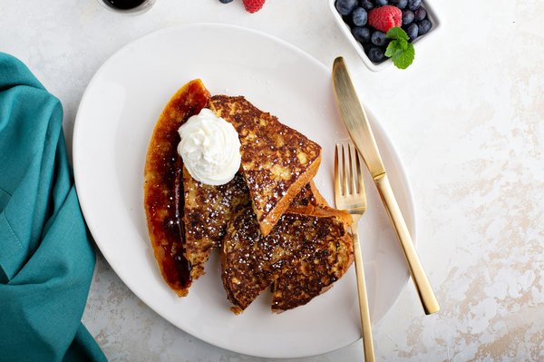 How to Achieve Perfectly Caramelized Bananas Foster with Homemade Rum Sauce?