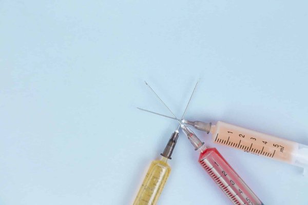 What Techniques Can Help Reduce Needle Phobia in Patients Requiring Regular Injections?